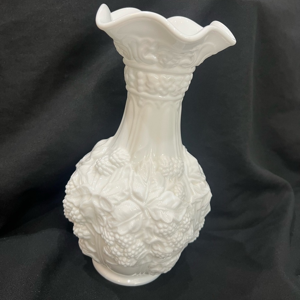 Vintage Imperial White Milk Glass